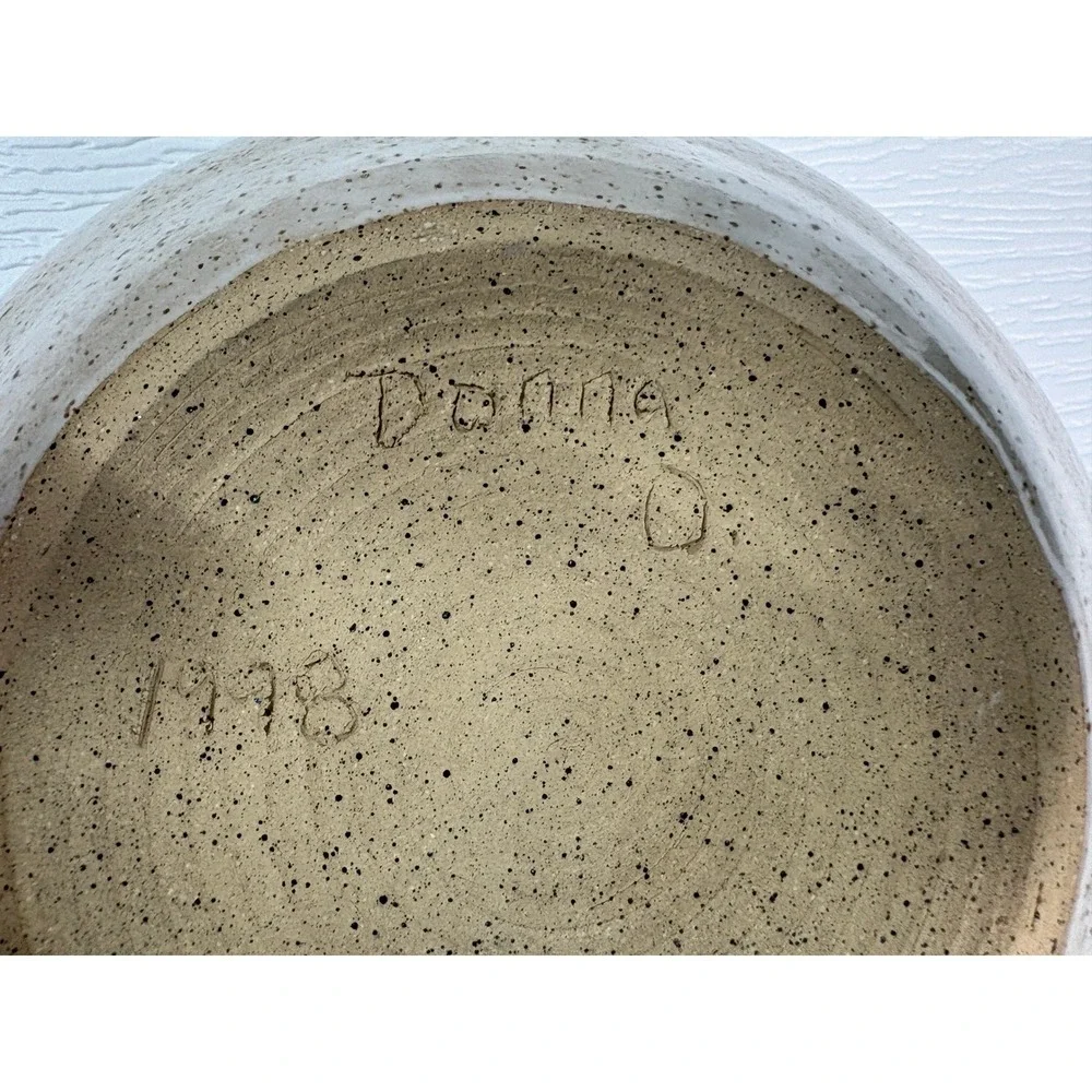 Vintage Donna Studio Pottery Grape Bowl Signed 1998 Stoneware 8.5 Inch S0061